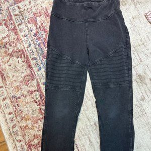 Melrose & Market  Girls Black Skinny Pants Size M (8-10) In Great Shape!!